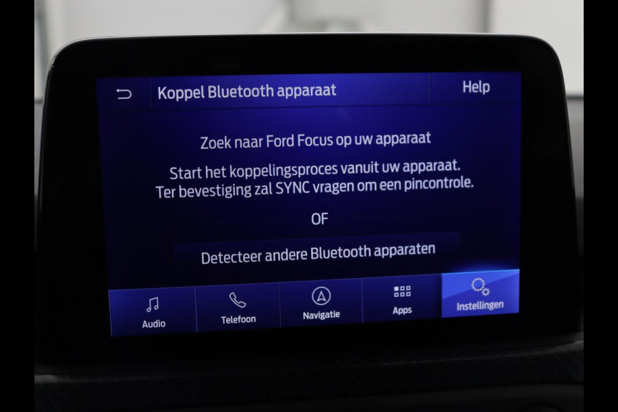 Ford Focus 1.0 EcoBoost ST Line | Panoramadak | Trekhaak | Stoelverwarming | Adaptive cruise | Camera | B&O Sound | Carplay | Navigatie | Full LED | Climate control | Bluetooth