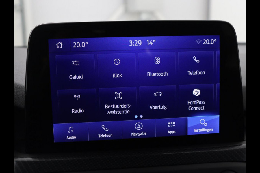 Ford Focus 1.0 EcoBoost ST Line | Panoramadak | Trekhaak | Stoelverwarming | Adaptive cruise | Camera | B&O Sound | Carplay | Navigatie | Full LED | Climate control | Bluetooth