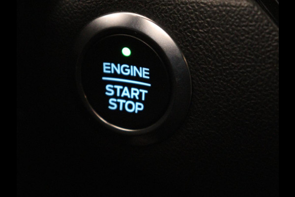 Ford Focus 1.0 EcoBoost ST Line | Panoramadak | Trekhaak | Stoelverwarming | Adaptive cruise | Camera | B&O Sound | Carplay | Navigatie | Full LED | Climate control | Bluetooth