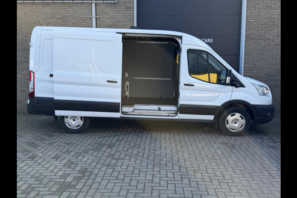 Ford Transit 350 2.0 TDCI 130PK Euro 6 L3H2 Trend RWD CarPlay, cruise/360 camera