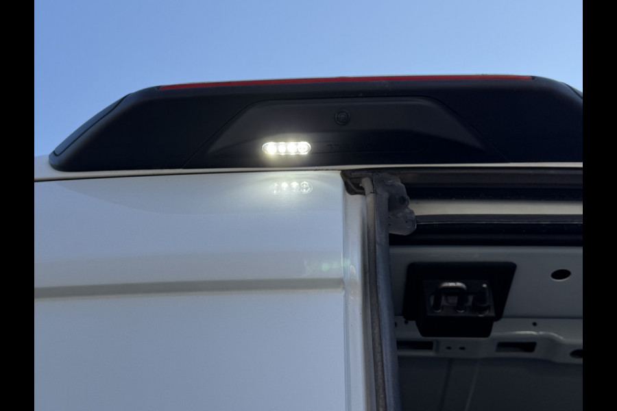 Ford Transit 350 2.0 TDCI 130PK Euro 6 L3H2 Trend RWD CarPlay, cruise/360 camera