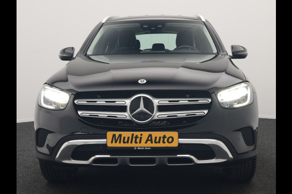 Mercedes-Benz GLC 300e 4MATIC Premium Plug In Hybrid 320pk Dealer O.H. PHEV | Adaptive Cruise | Camera | Lederen Sportstoelen Verwarmd | Apple Carplay | Navigatie | Blis | DAB | 19"L.M |