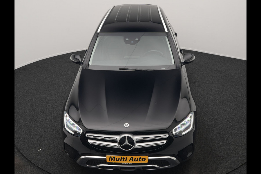 Mercedes-Benz GLC 300e 4MATIC Premium Plug In Hybrid 320pk Dealer O.H. PHEV | Adaptive Cruise | Camera | Lederen Sportstoelen Verwarmd | Apple Carplay | Navigatie | Blis | DAB | 19"L.M |