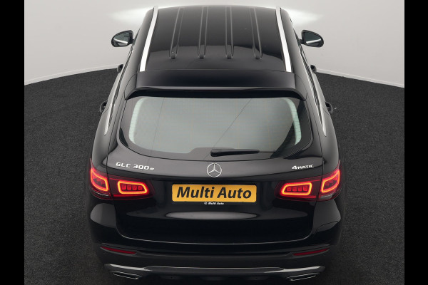 Mercedes-Benz GLC 300e 4MATIC Premium Plug In Hybrid 320pk Dealer O.H. PHEV | Adaptive Cruise | Camera | Lederen Sportstoelen Verwarmd | Apple Carplay | Navigatie | Blis | DAB | 19"L.M |