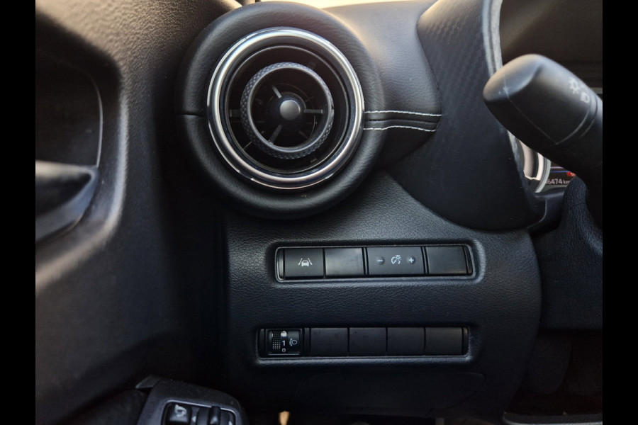 Nissan Juke 1.6 Hybrid /Led /Camera /1e eigenaar /Deal ond.