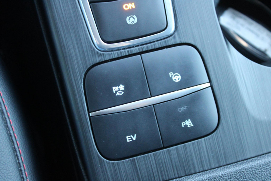 Ford Kuga 2.5 PHEV ST-Line X | Winter Pack | Head Up Display |Trekhaak uitklapbaar | Adaptive cruise control