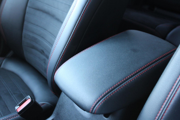 Ford Kuga 2.5 PHEV ST-Line X | Winter Pack | Head Up Display |Trekhaak uitklapbaar | Adaptive cruise control