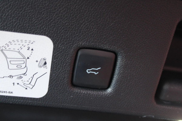 Ford Kuga 2.5 PHEV ST-Line X | Winter Pack | Head Up Display |Trekhaak uitklapbaar | Adaptive cruise control