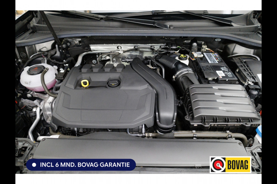 Audi Q3 Sportback 35 TFSI Edition 150 PK | NL Auto | Panoramadak | Leer | 360 camera | El. achterklep Stoelverwarming, Navigatie, App-connect, Lane assist, Cruise, Led verlichting, Regensensor