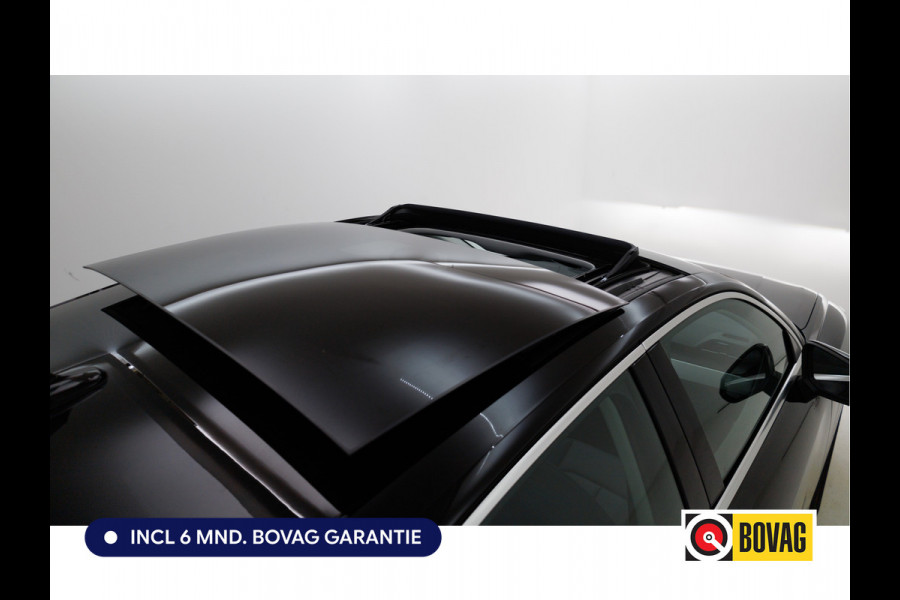 Audi Q3 Sportback 35 TFSI Edition 150 PK | NL Auto | Panoramadak | Leer | 360 camera | El. achterklep Stoelverwarming, Navigatie, App-connect, Lane assist, Cruise, Led verlichting, Regensensor