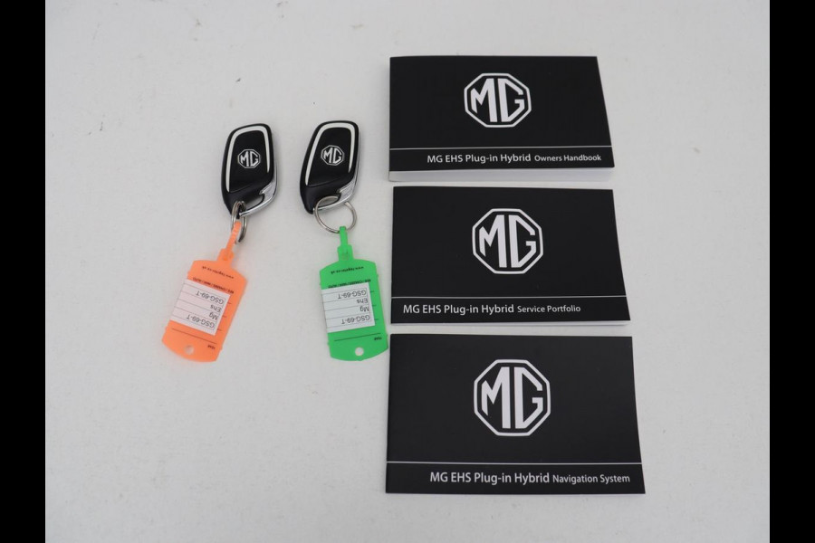 MG EHS 1.5 TGDI PHEV Comfort | Origineel NL | Leder | Adaptive cruise | Stoelverwarming | Carplay | Camera | Digital Cockpit | Navigatie | Keyless | Plug In