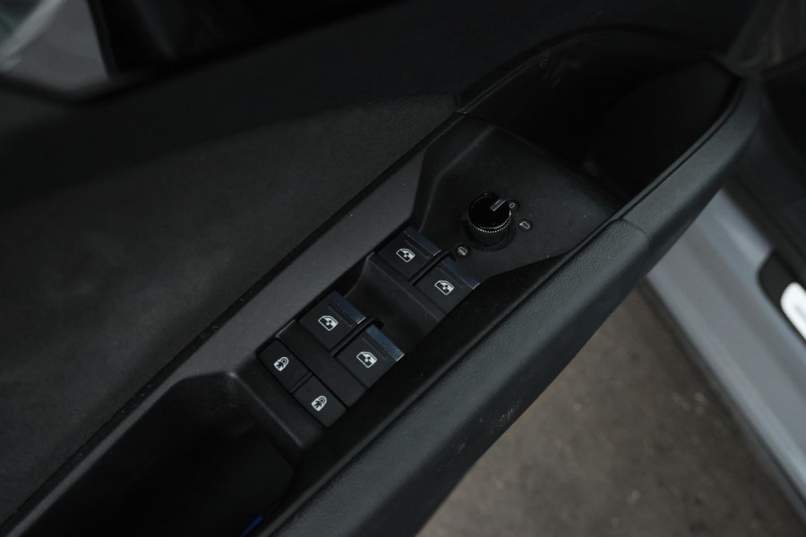 Audi Q4 e-tron 40 Advanced edition 77 kWh Sonos! Head Up, Climate, Apple carplay, 1 eigenaar!