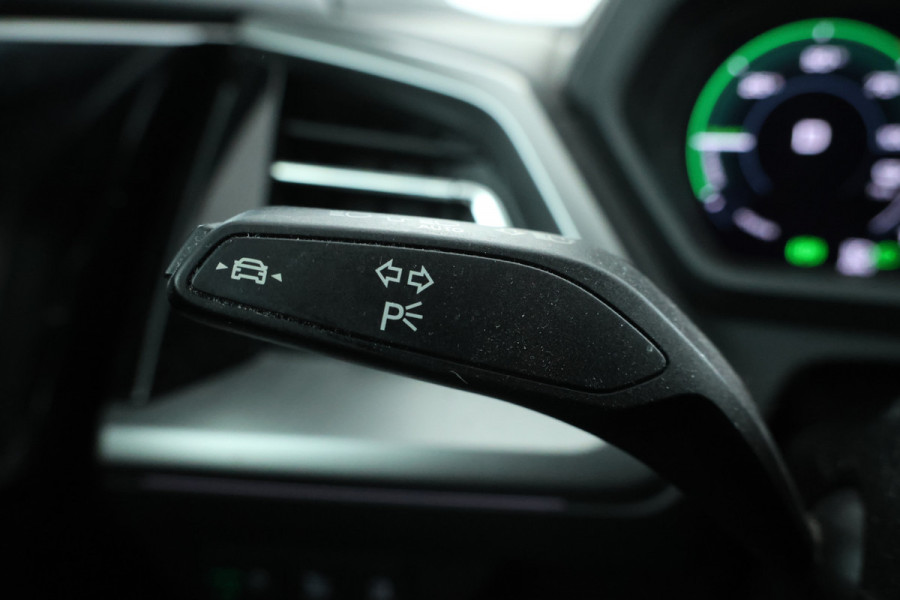 Audi Q4 e-tron 40 Advanced edition 77 kWh Sonos! Head Up, Climate, Apple carplay, 1 eigenaar!