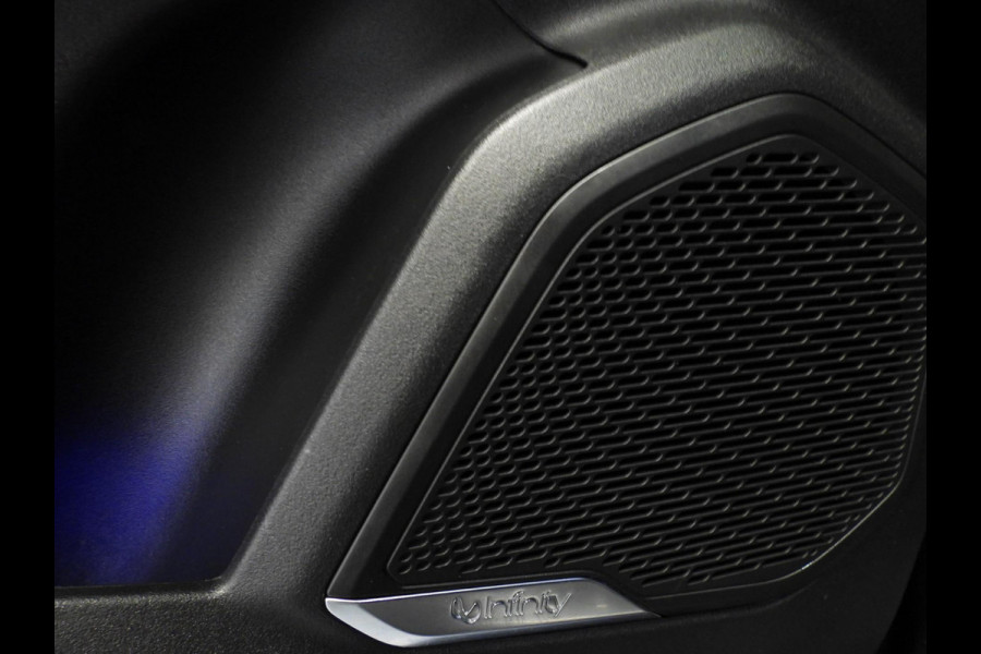 Lynk & Co 01 1.5 PHEV BlackEdition STUURVERW/360CAM/SCHUIFDAK/LED/20"LMV!