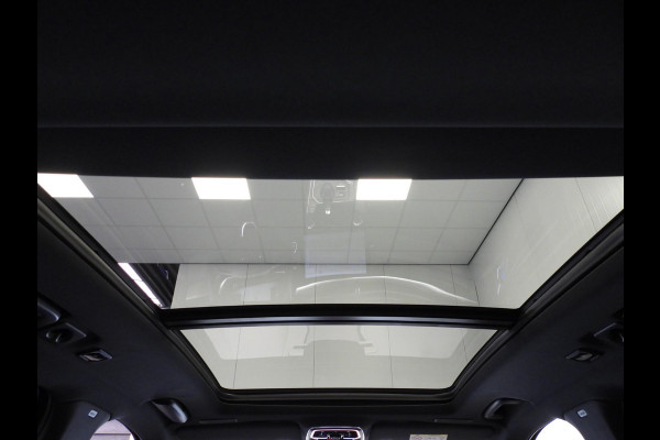 Lynk & Co 01 1.5 PHEV BlackEdition STUURVERW/360CAM/SCHUIFDAK/LED/20"LMV!