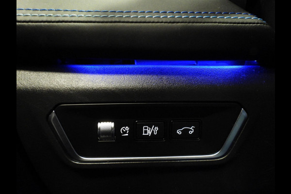 Lynk & Co 01 1.5 PHEV BlackEdition STUURVERW/360CAM/SCHUIFDAK/LED/20"LMV!