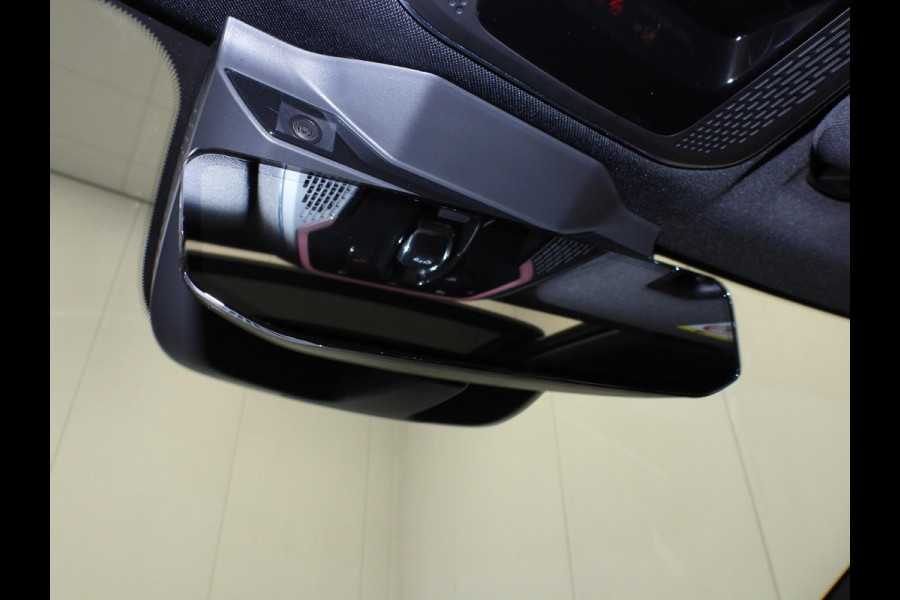 Lynk & Co 01 1.5 PHEV BlackEdition STUURVERW/360CAM/SCHUIFDAK/LED/20"LMV!