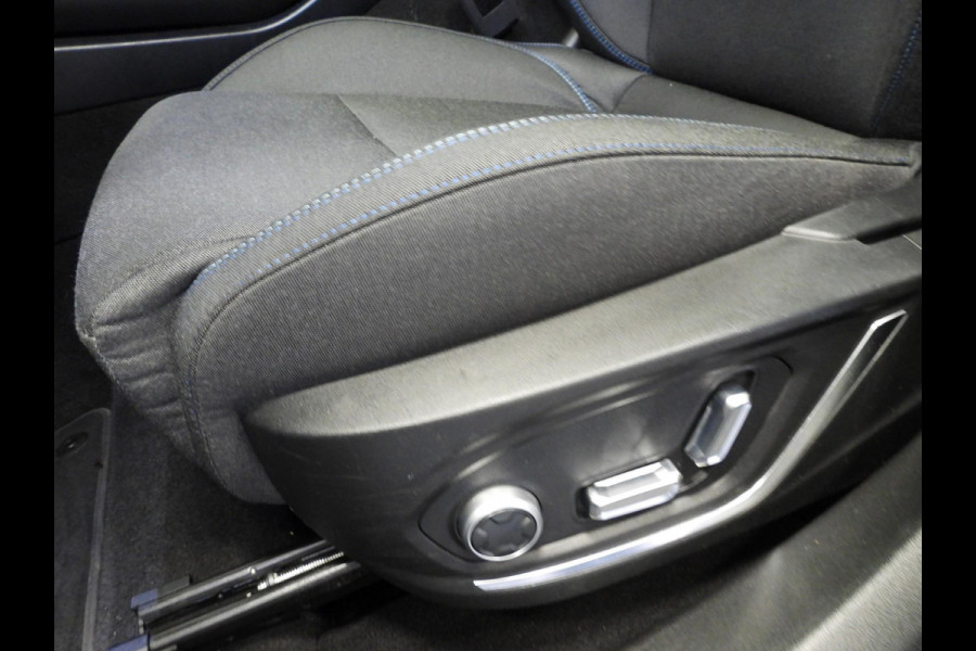 Lynk & Co 01 1.5 PHEV BlackEdition STUURVERW/360CAM/SCHUIFDAK/LED/20"LMV!