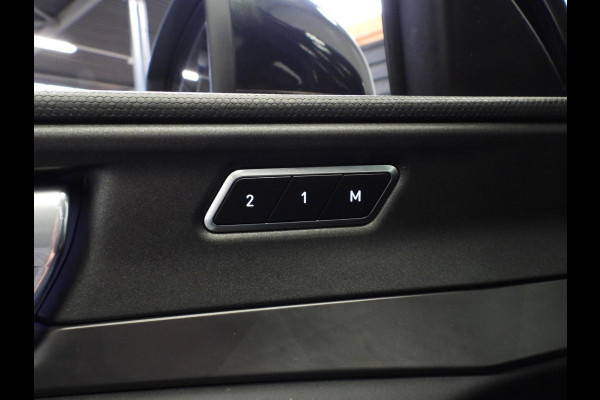 Lynk & Co 01 1.5 PHEV BlackEdition STUURVERW/360CAM/SCHUIFDAK/LED/20"LMV!