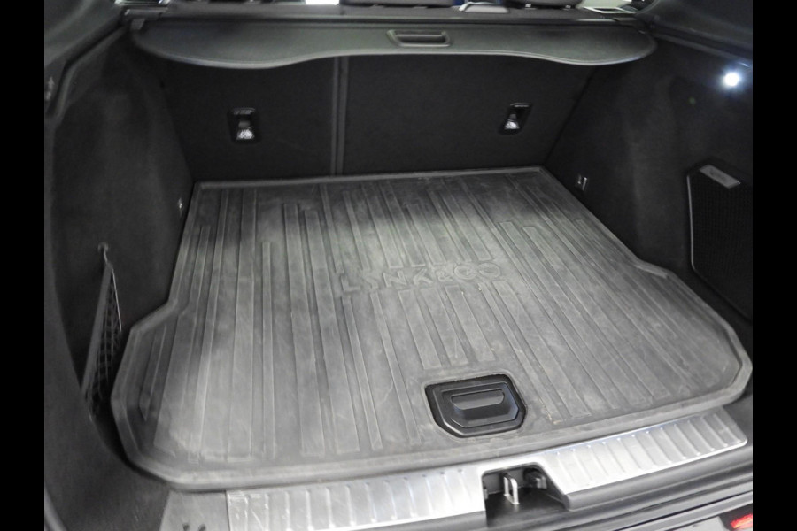 Lynk & Co 01 1.5 PHEV BlackEdition STUURVERW/360CAM/SCHUIFDAK/LED/20"LMV!