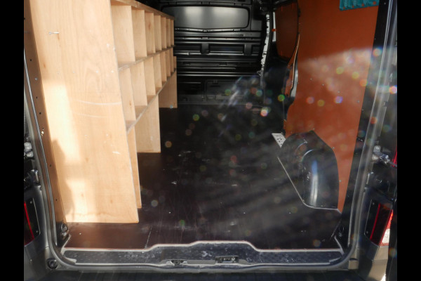 Renault Trafic 2.0 Blue dCi 130PK, L2H1, Airco, Auto verkeerd in nieuwstaat