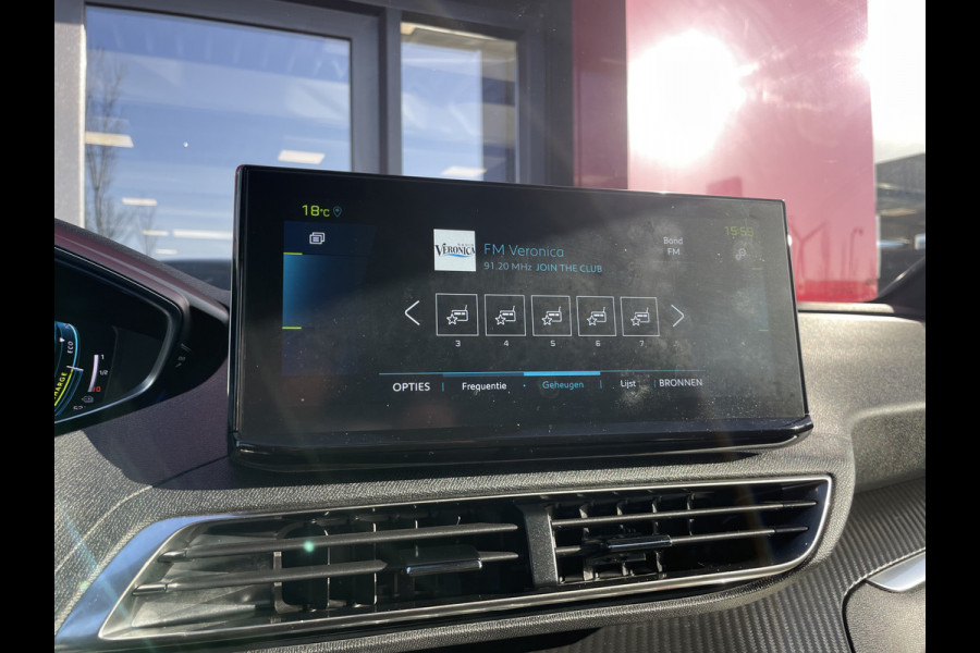 Peugeot 3008 1.6 HYbrid 225 Active Pack Business |  Led Koplampen | Achteruitrijcamera | Climate control | Apple/Android CarPlay