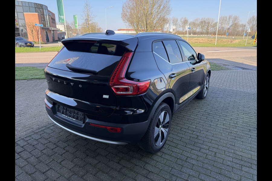 Volvo XC40 1.5 T4 Plug-in hybrid Core Bright ** Climate ** Lightning ** Rijbereik tot 53km WLTP