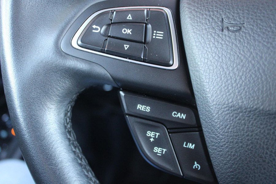 Ford EcoSport 1.0 EcoBoost 125 PK Titanium Automaat | 23dkm! | Climate Control | Cruise Control | Navigatie | Privacy Glass