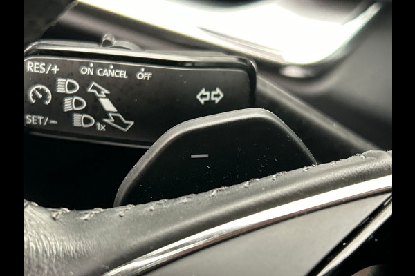 Škoda ENYAQ iV 80 | Origineel Nederlands | Carplay Stuurverwarming Camera Keyless Lane-assist