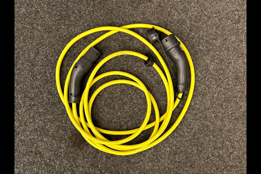 Škoda ENYAQ iV 80 | Origineel Nederlands | Carplay Stuurverwarming Camera Keyless Lane-assist