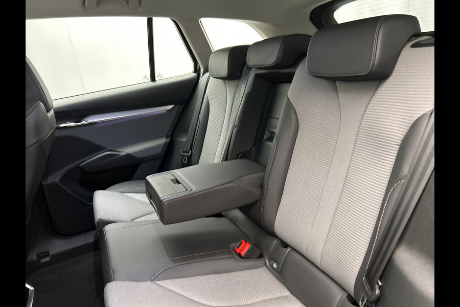 Škoda ENYAQ iV 80 | Origineel Nederlands | Carplay Stuurverwarming Camera Keyless Lane-assist