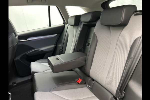 Škoda ENYAQ iV 80 | Origineel Nederlands | Carplay Stuurverwarming Camera Keyless Lane-assist