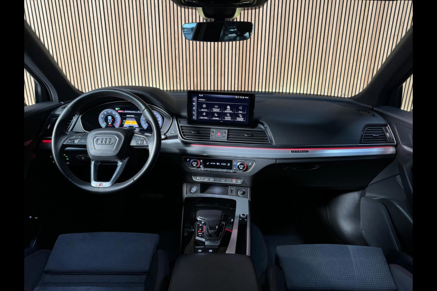 Audi Q5 Sportback 55 TFSI e S-Line PANO|LUCHTVERING|TREKHAAK|AMBIENT|MATRIX|CRUISE|KEYLESS|OPTIK ZWART|22 INCH LMV