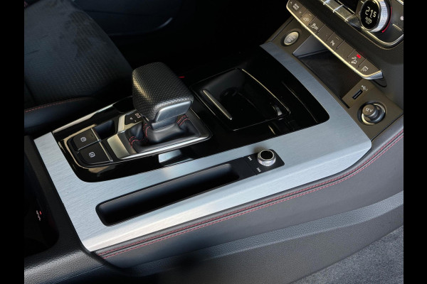 Audi Q5 Sportback 55 TFSI e S-Line PANO|LUCHTVERING|TREKHAAK|AMBIENT|MATRIX|CRUISE|KEYLESS|OPTIK ZWART|22 INCH LMV