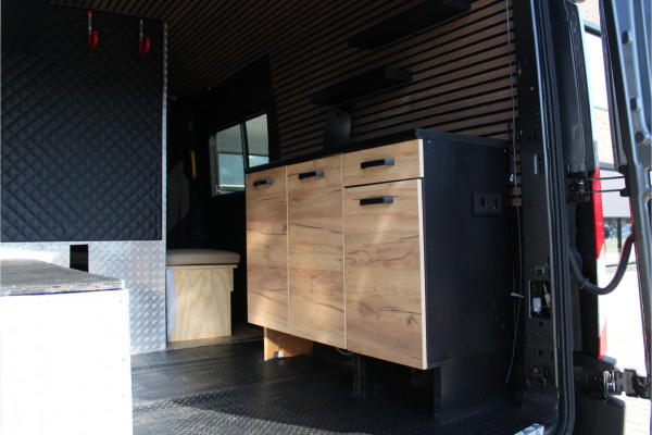 Ford Transit 350 2.0 TDCI L3H2 Trend 130pk - Camper/Grijs Kenteken - Blind Spot - ACC - Trekhaak - Stoelverwarming - Luifel - Rijklaar