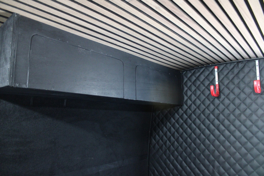 Ford Transit 350 2.0 TDCI L3H2 Trend 130pk - Camper/Grijs Kenteken - Blind Spot - ACC - Trekhaak - Stoelverwarming - Luifel - Rijklaar