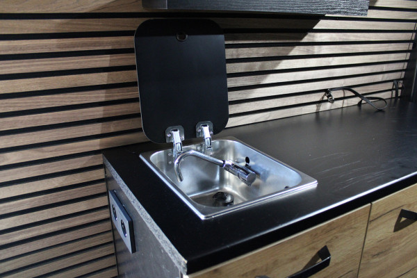 Ford Transit 350 2.0 TDCI L3H2 Trend 130pk - Camper/Grijs Kenteken - Blind Spot - ACC - Trekhaak - Stoelverwarming - Luifel - Rijklaar