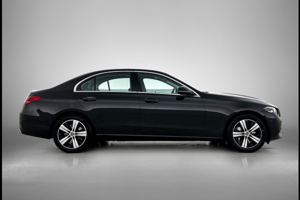 Mercedes-Benz C-Klasse 300 e Business Line Limited | Achteruitrijcamera | Stoelverwarming | Sfeerverlichting | Apple carplay |  Navigatie | Inclusief 24 maanden MB Certified garantie voor Europa.