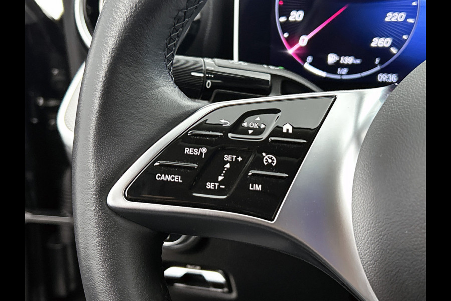 Mercedes-Benz C-Klasse 300 e Business Line Limited | Achteruitrijcamera | Stoelverwarming | Sfeerverlichting | Apple carplay |  Navigatie | Inclusief 24 maanden MB Certified garantie voor Europa.
