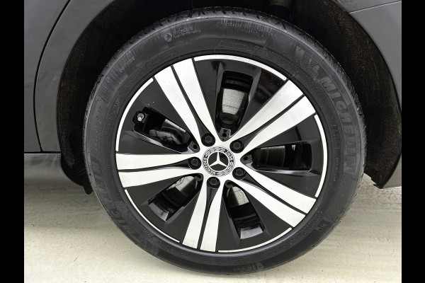 Mercedes-Benz C-Klasse 300 e Business Line Limited | Achteruitrijcamera | Stoelverwarming | Sfeerverlichting | Apple carplay |  Navigatie | Inclusief 24 maanden MB Certified garantie voor Europa.