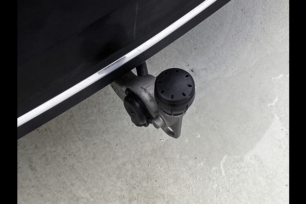 Mercedes-Benz C-Klasse 300 e Business Line Limited | Achteruitrijcamera | Stoelverwarming | Sfeerverlichting | Apple carplay |  Navigatie | Inclusief 24 maanden MB Certified garantie voor Europa.