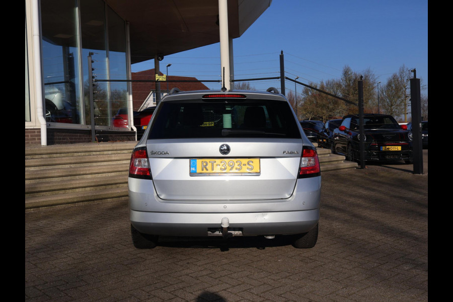 Škoda Fabia Combi 1.0 TSI AMBITION + TREKHAAK | NAVIGATIE | CLIMATE | CRUISE | LMV