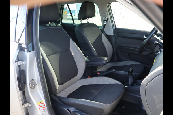 Škoda Fabia Combi 1.0 TSI AMBITION + TREKHAAK | NAVIGATIE | CLIMATE | CRUISE | LMV