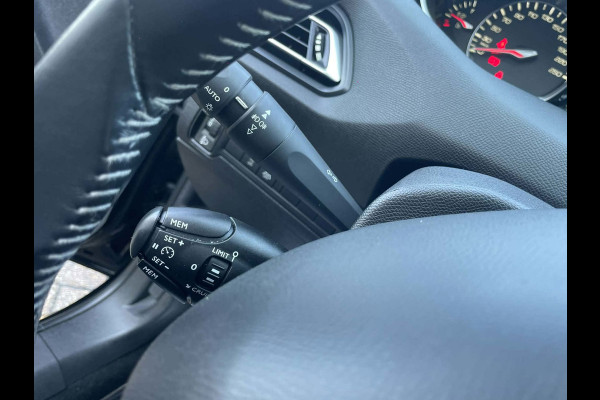 Peugeot 308 SW 1.2 PureTech Blue Lease Executive