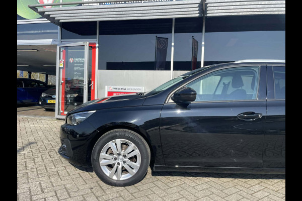 Peugeot 308 SW 1.2 PureTech Blue Lease Executive