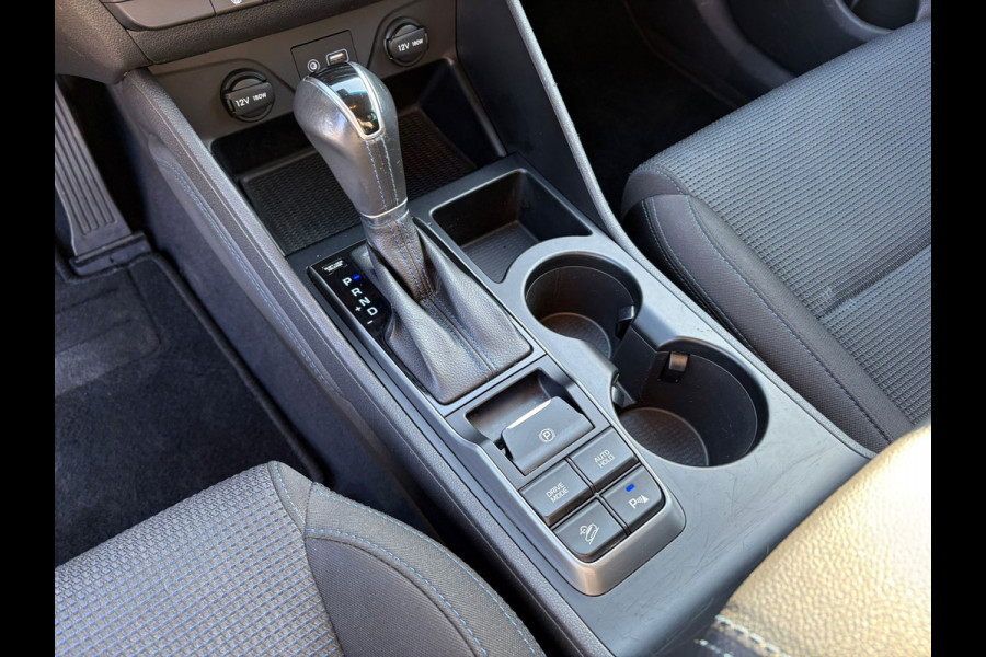 Hyundai Tucson 1.6 T-GDi Comfort 4WD Nieuwe APK CAMERA,STOELVERWARMING,TREKHAAK