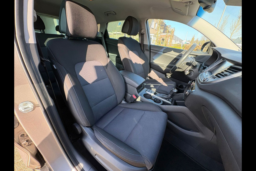 Hyundai Tucson 1.6 T-GDi Comfort 4WD Nieuwe APK CAMERA,STOELVERWARMING,TREKHAAK