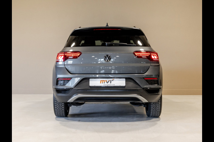 Volkswagen T-Roc Sport / 150pk / Achteruitrij camera / Virtual cockpit / Adaptieve cruise control /