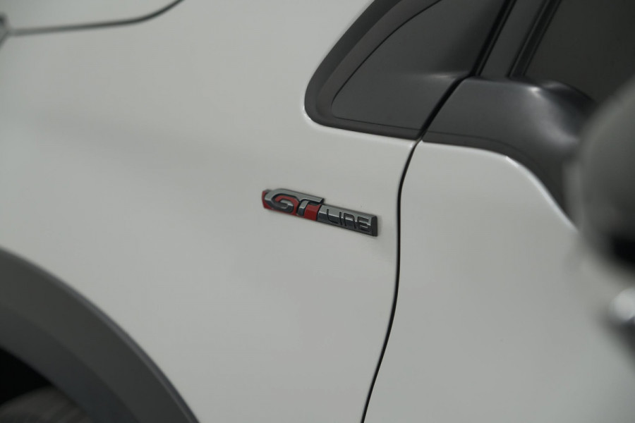 Peugeot 2008 PureTech 110 EAT6 GT-Line | Trekhaak | Camera | Navigatie | Parkeersensoren