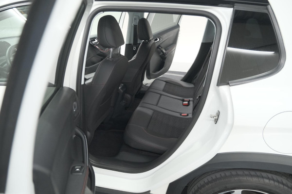 Peugeot 2008 PureTech 110 EAT6 GT-Line | Trekhaak | Camera | Navigatie | Parkeersensoren